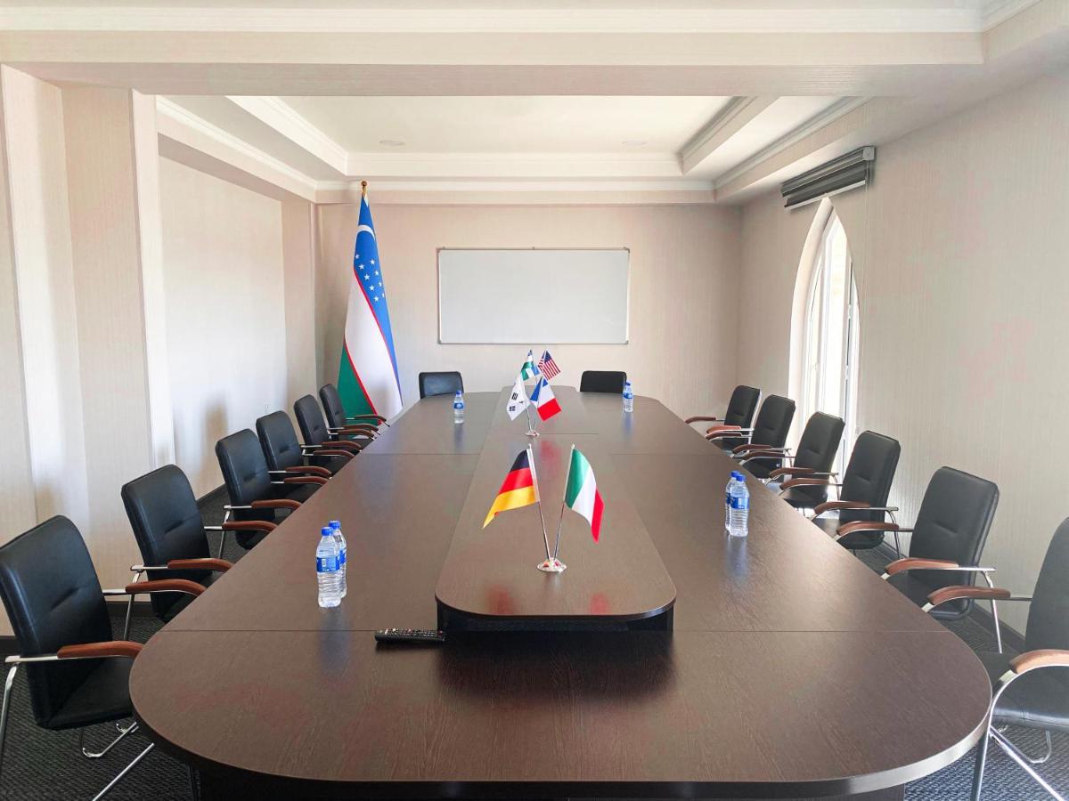 Reikartz Amirun Tashkent Hotel Bagian luar foto