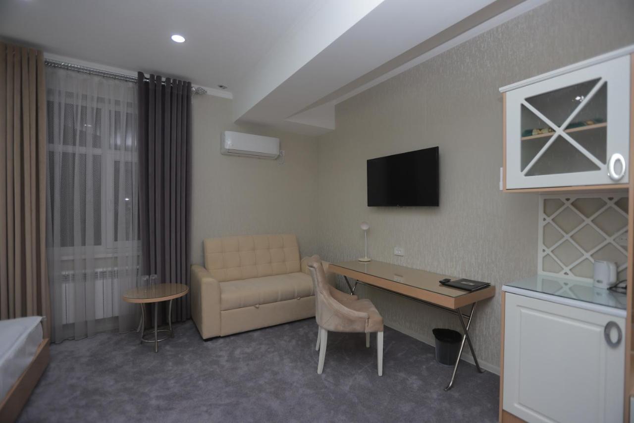 Reikartz Amirun Tashkent Hotel Bagian luar foto
