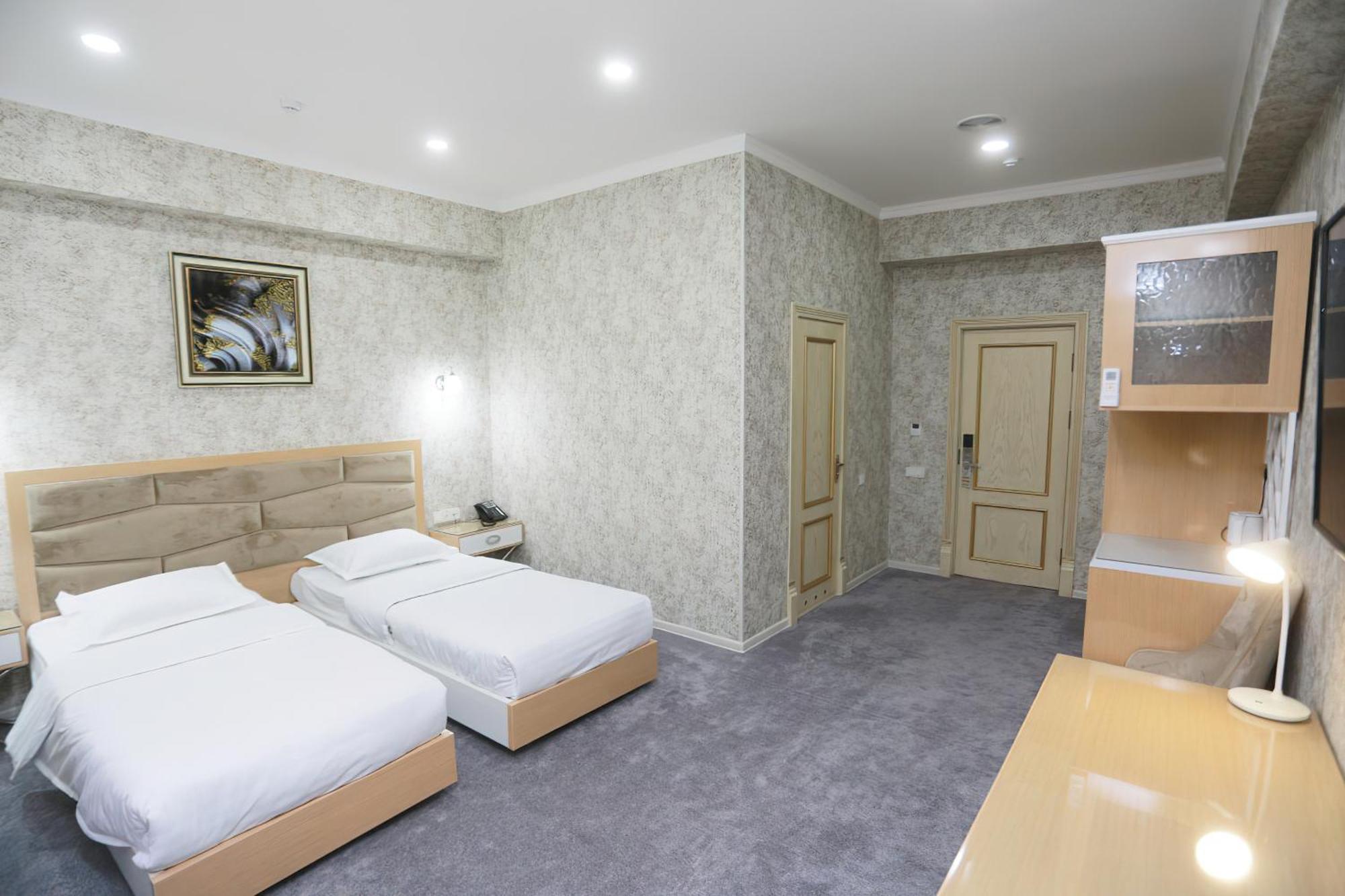Reikartz Amirun Tashkent Hotel Bagian luar foto